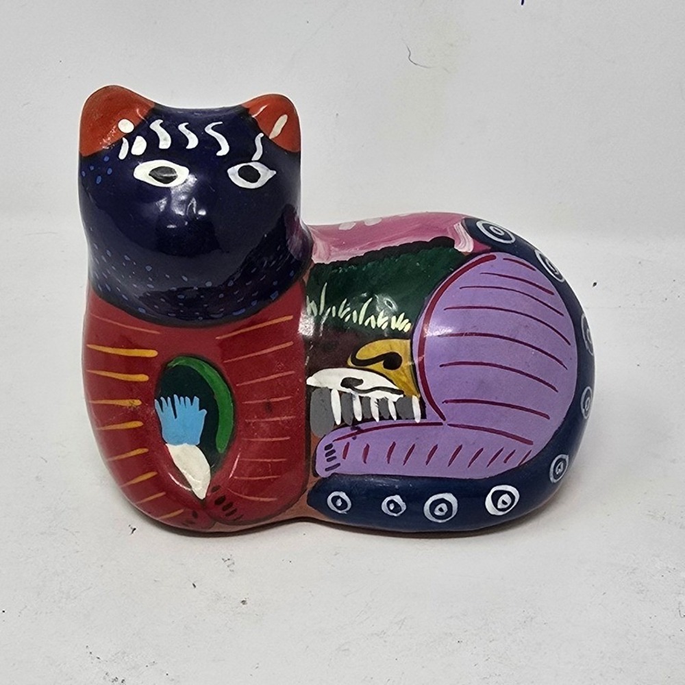 Vtg talavera Mexican folk art ceramic cat figurine hand painted pottery